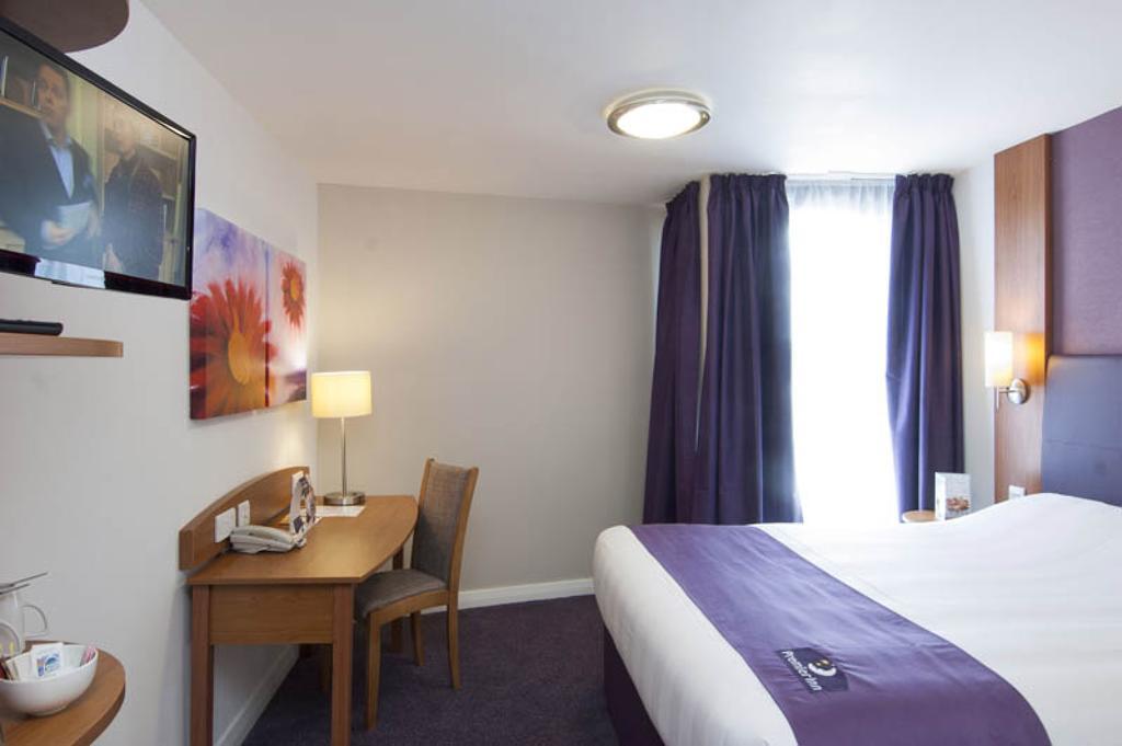 Premier Inn Newcastle Quayside Номер фото